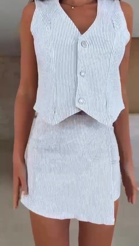 Completo Casual in Blu Jeans con Righini Gilet con Bottoni Pantagonna Pantaloncino Asimmetrico - 7423Out