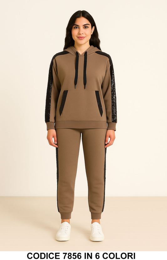 Tuta donna con paillettes laterali e felpa con cappuccio pantalone elastico Completo in 6 colori – 7856