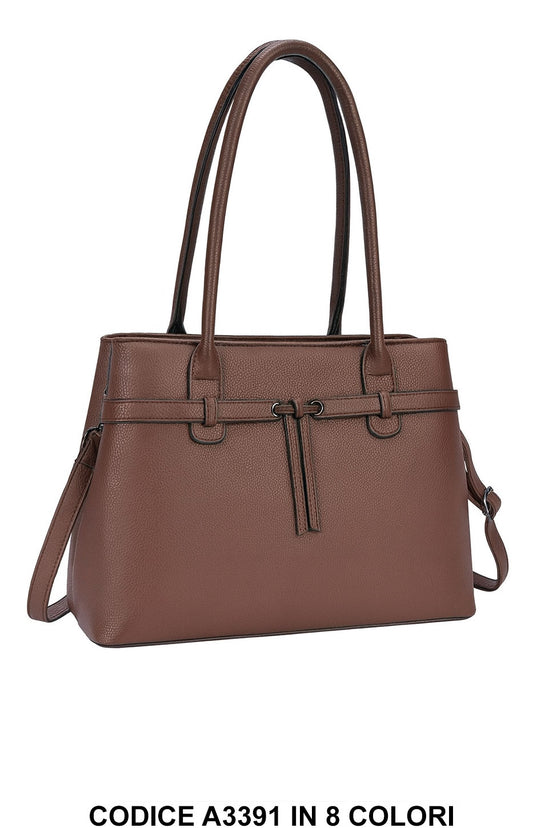 Borsa a mano trapezio in ecopelle con nappine decorative in 8 colori - A3391