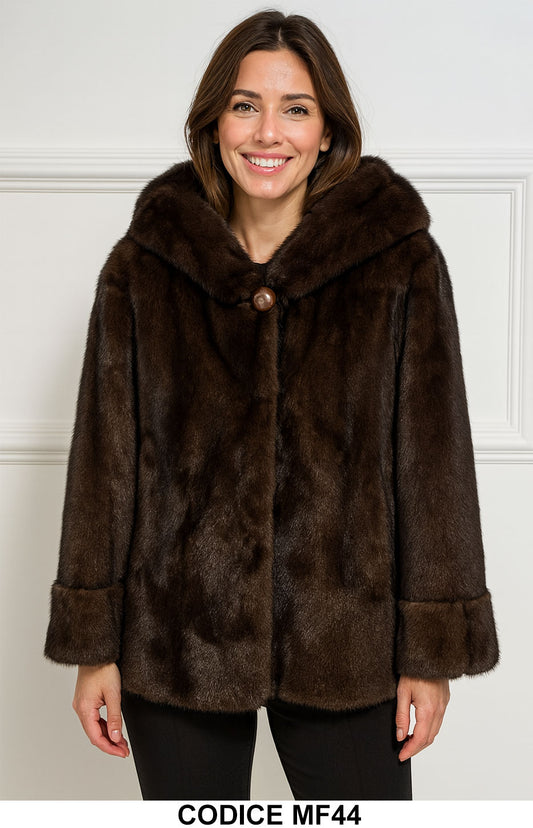 Pelliccia Ecologica Donna con Cappuccio Bottone Gioiello – Eleganza Marrone e Calore – MF44