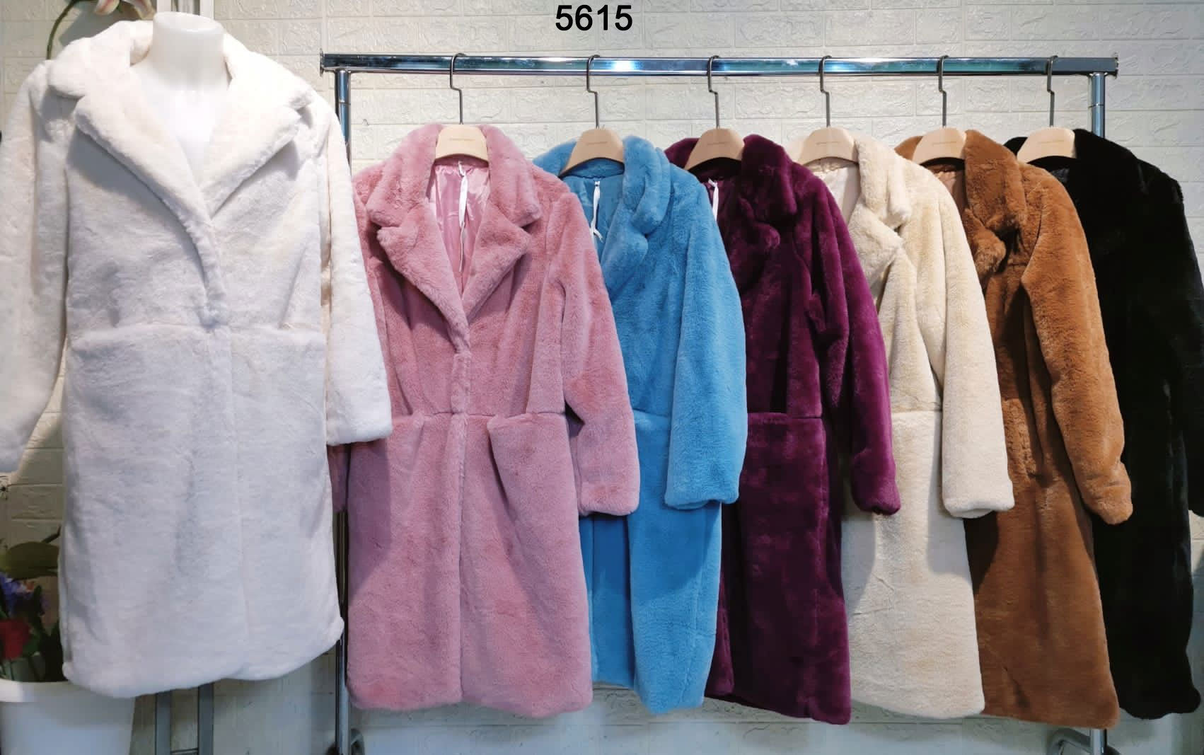 Cappotto Teddy Bear Lungo Giaccone in eco Pelliccia Fashion con Tasche Doppio Petto in 7 Colori - 5615