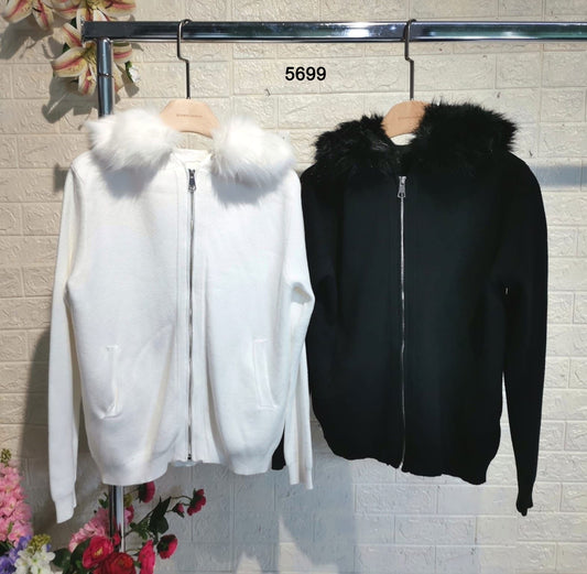 Giacca Giubbino Corto con Zip Collo in eco Pelliccia Casual Maglia in Bianco o Nero - 5699