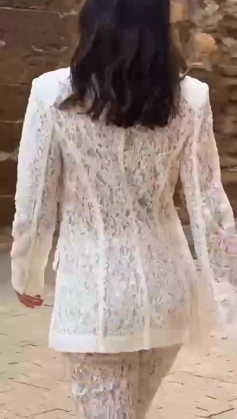 Completo Tailleur Merlettato Giacca e Pantaloni Merletto Elegante e Casual Coordinato Cerimonia in Bianco o Nero - 5846