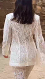 Completo Tailleur Merlettato Giacca e Pantaloni Merletto Elegante e Casual Coordinato Cerimonia in Bianco o Nero - 5846