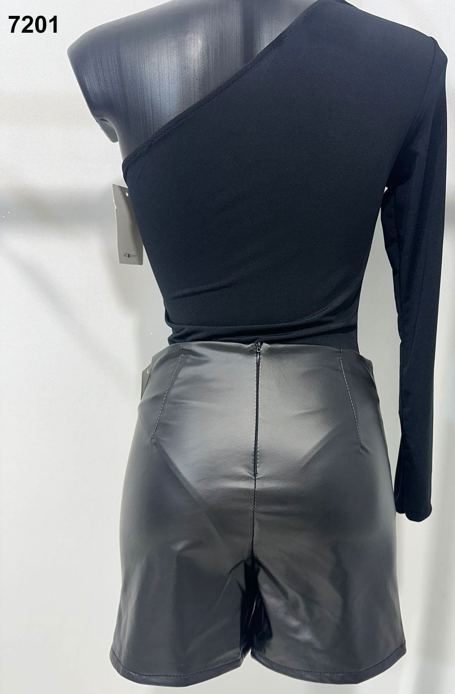 Completo Body Monospalla Nero Pantaloncino eco Pelle Pantagonna Shorts Coordinato Sensuale - 7201