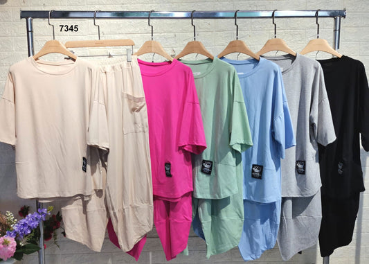 Tuta Completa Maglia Mezza Manica Pantaloni Cargo Asimmetrici al Polpaccio Coordinato in 6 Colori - 7345