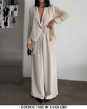 Completo Elegante Tailleur Giacca Asimmetrica con Laccetti Pantalone Zampa Coordinato in 3 Colori - 7392