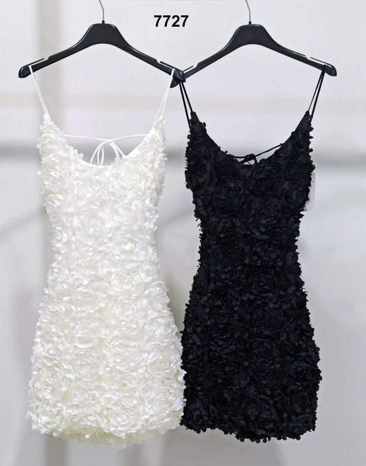 Miniabito con Fiori 3D e Spalline Sottili – Vestito Elegante da Cerimonia in Bianco o Nero – 7727