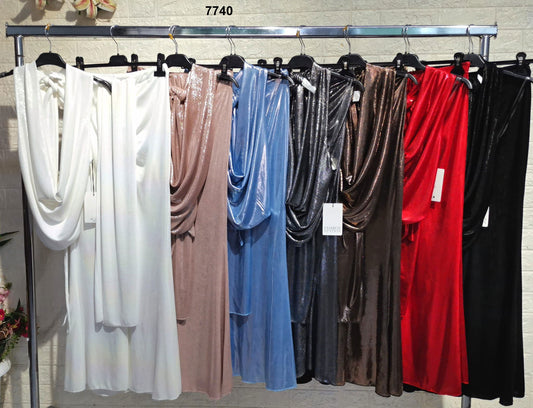 Abito Lungo Laminato Scollo a Cascata – Vestito Elegante da Sera in 7 Colori – 7740