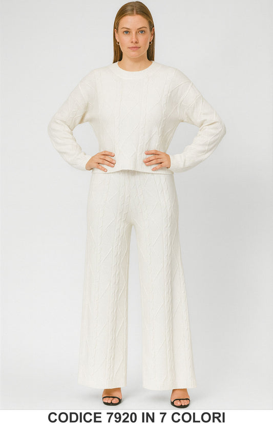 Completo maglia e pantalone a trama rombi Coordinato Morbido Caldo Tuta in 7 colori – 7920