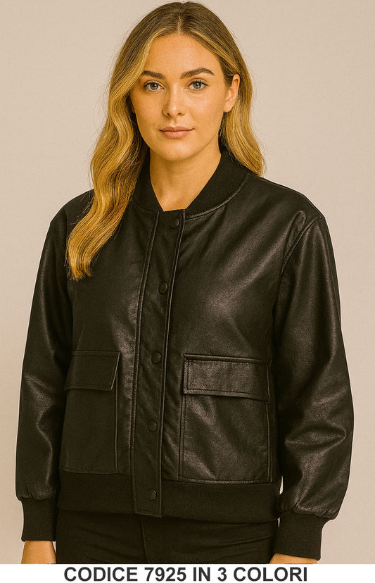 Giubbotto effetto pelle con tasconi Giacca ecopelle Elegante Casual in Nero – 7925Out