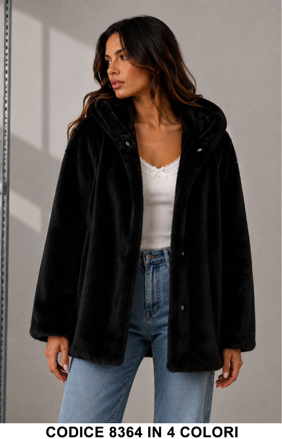 Pelliccia Ecologica con Cappuccio Oversize GIubbotto Ampio Pellicce Morbide in 4 Colori – 8364