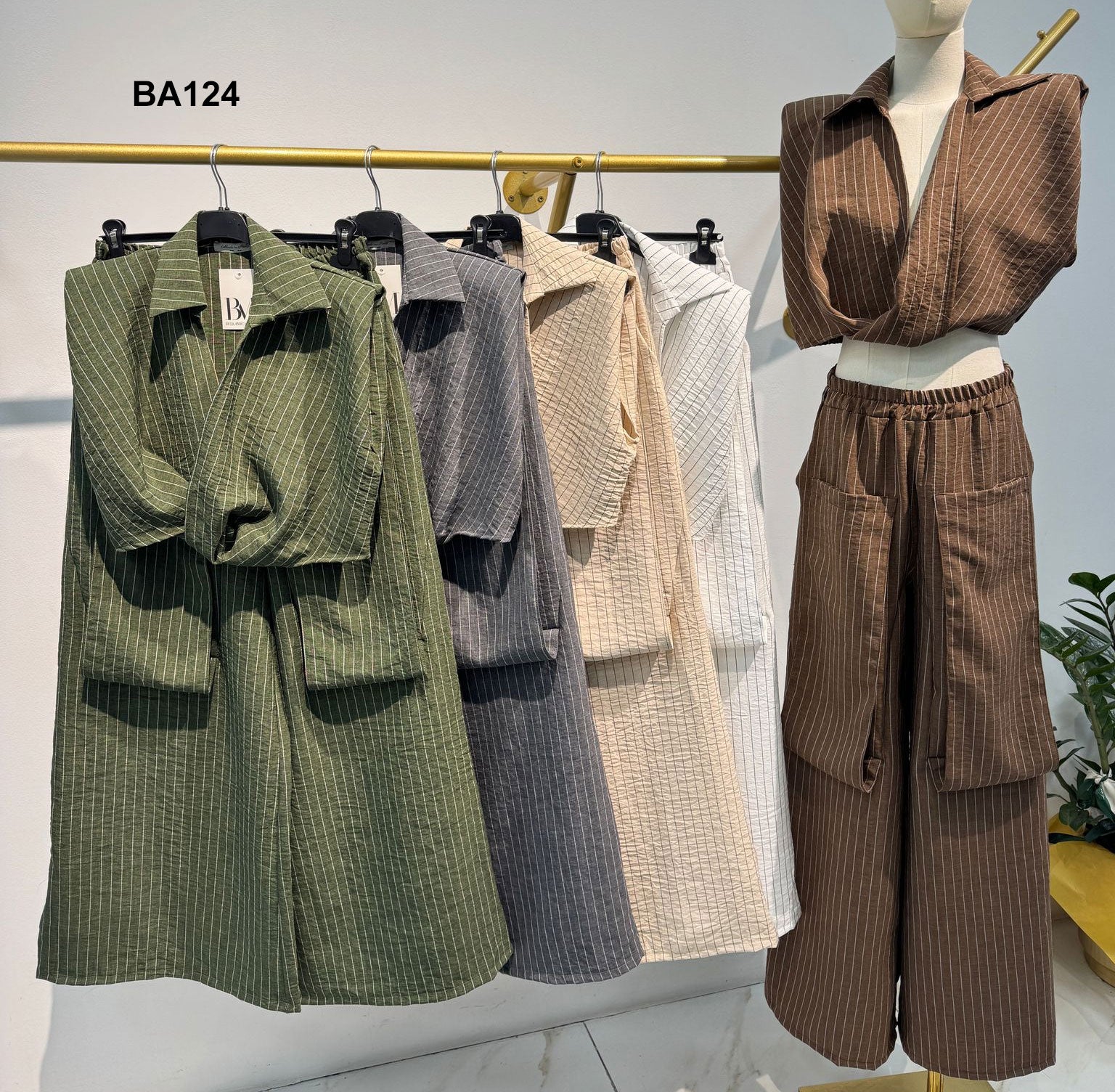 Completo Casual Maglia Gilet Spalline Strutturate Pantalone Largo Maxi Tasche Cargo Coordinato in 5 Colori - BA124