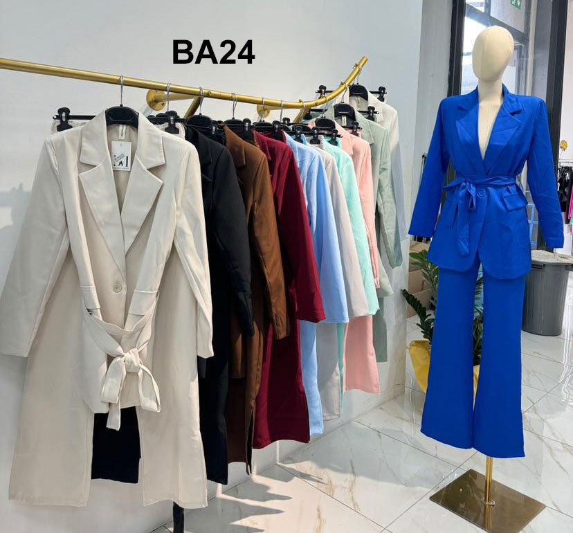 Completo Tailleur Giacca con Cintura Pantalone Palazzo con Spacco Coordinato Casual in 12 Colori - BA24