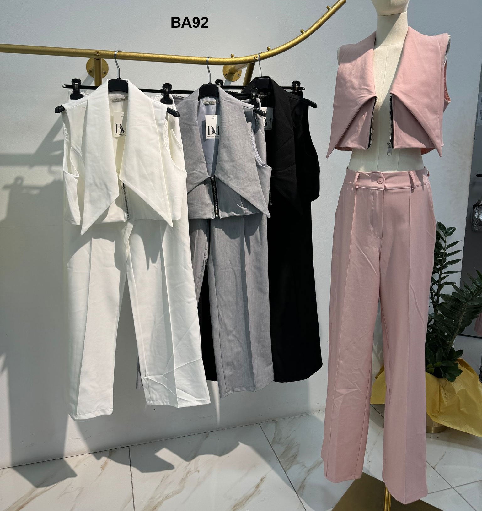 Completo Elegante Maglia Corta con Zip e Collo Molto Lungo Pantalone Palazzo Coordinato Tailleur in 4 Colori - BA92