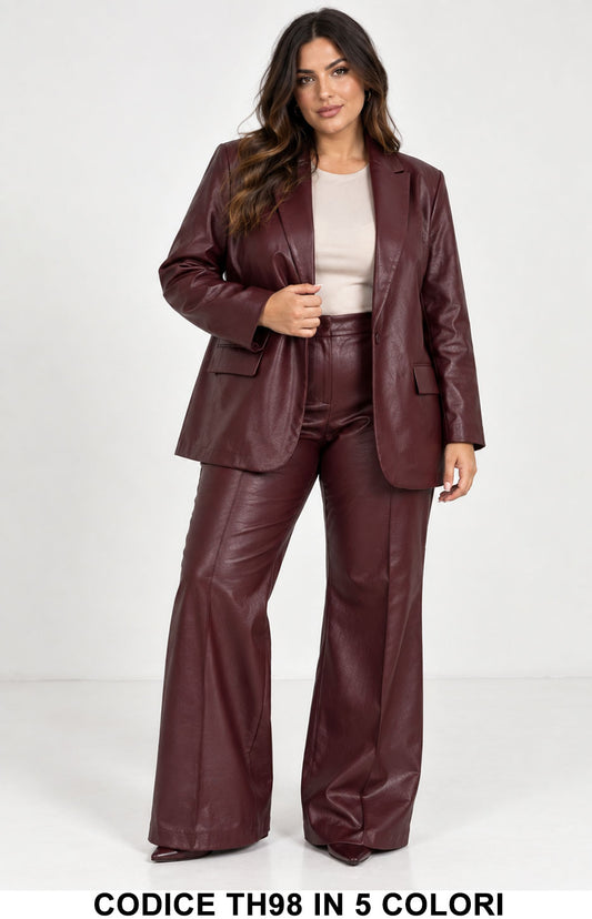 Bordeaux donna elegante Made in Italy