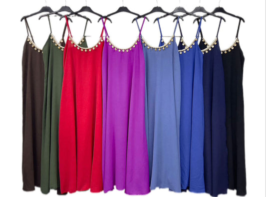 Abito Lungo Curvy con Spalline Sottili e Scollatura Dettagli Oro Vestito Taglie Forti Elegante in 8 Colori – TH12 - Abbigliamento donna elegante su I Love Dress