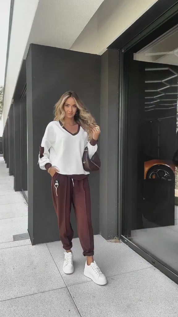 Completo Donna Casual Felpa e Pantalone Jogger Tuta Sportiva Chic in 2 Colori – 7981