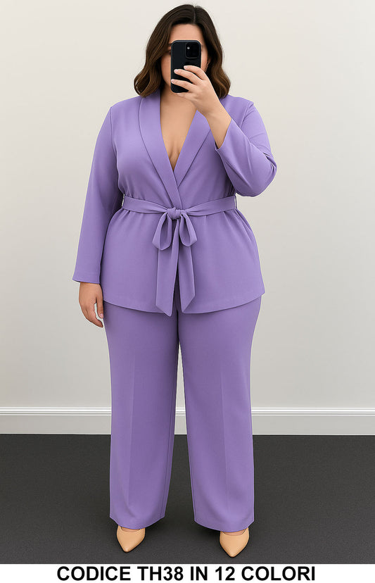 Completo Curvy con Giacca Incrociata e Cintura Pantalone Taglie Forti Coordinato in 11 Colori – TH38