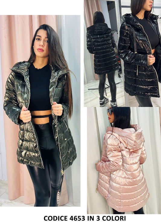 Piumino Lungo Lucido con Cappuccio Fashion Imbottito con Zip in Nero - 4653